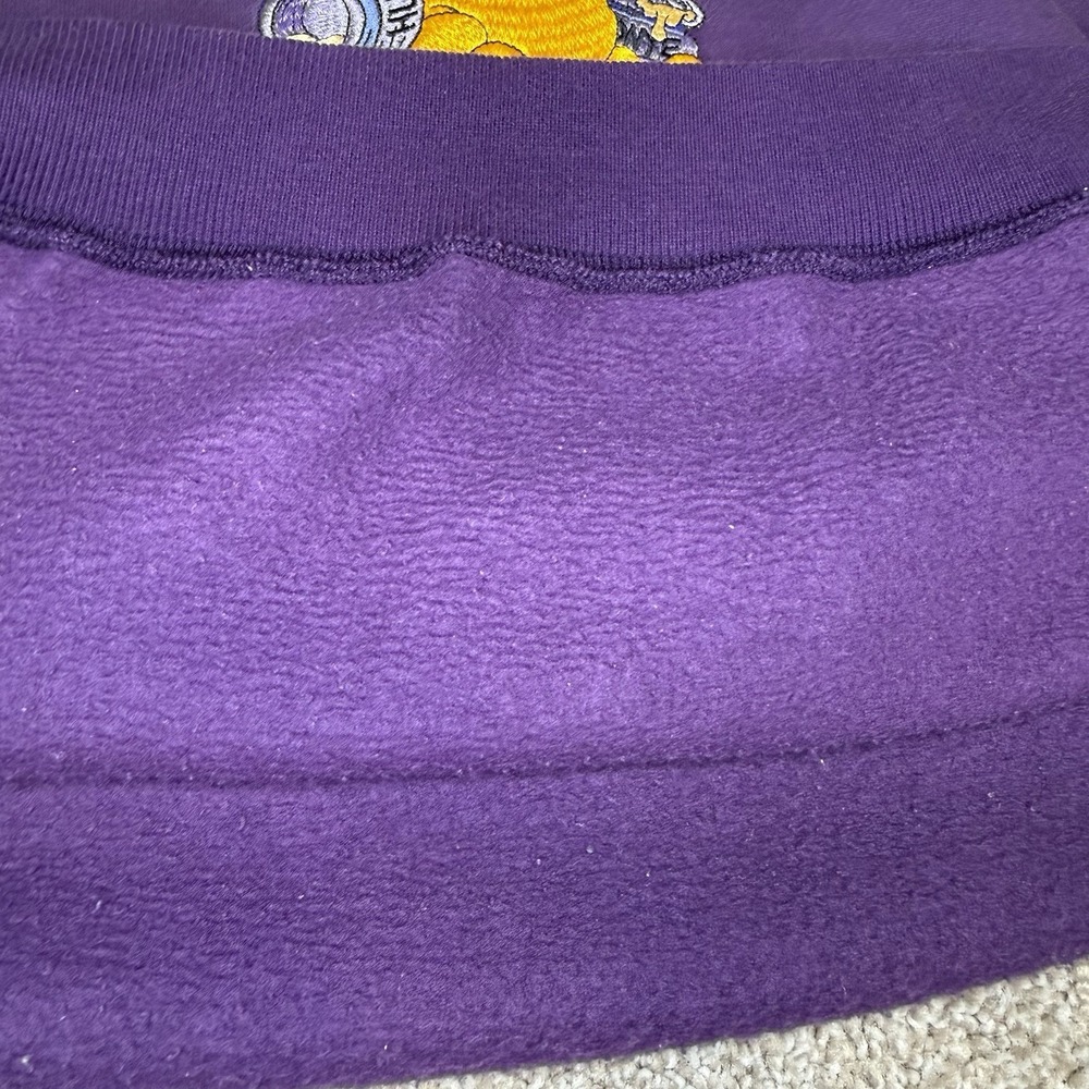 Disney 90's Vintage Winnie The Pooh Wmn Sz Medium Crewneck Purple Embroidered - Picture 11 of 11